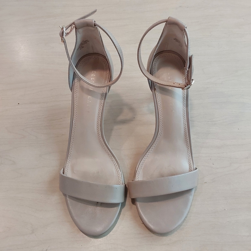 Kelly & Katie Beige Ankle Strap Heeled Sandals 8.5